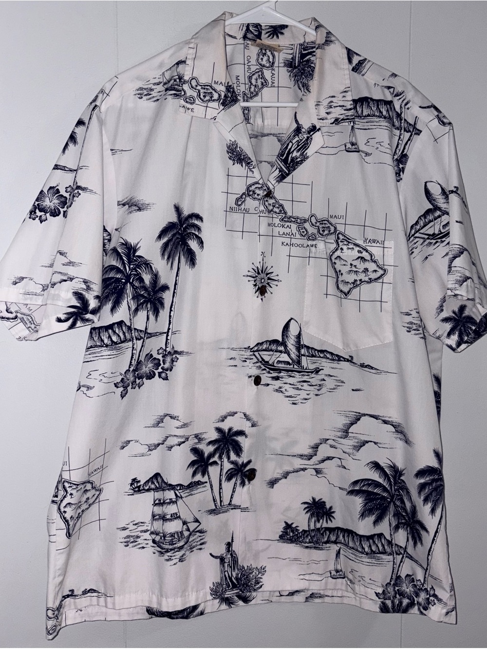 Royal Creations Hawaiian Shirt Mens XL Navy White Hawaii Map Aloha Tropical